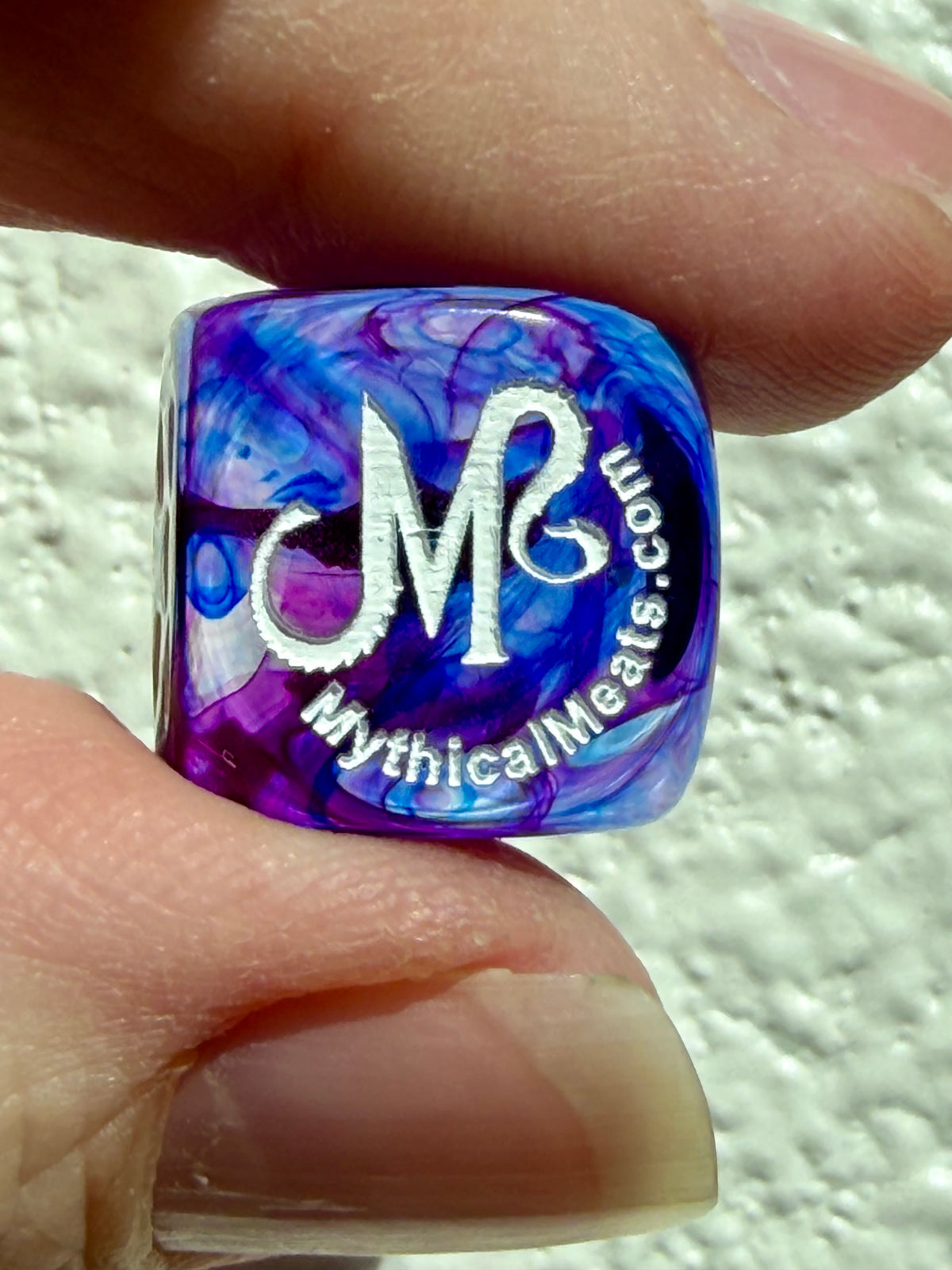 Mythical Meats® Chessex® Nebula® Nocturnal 16mm d6 Die Dice