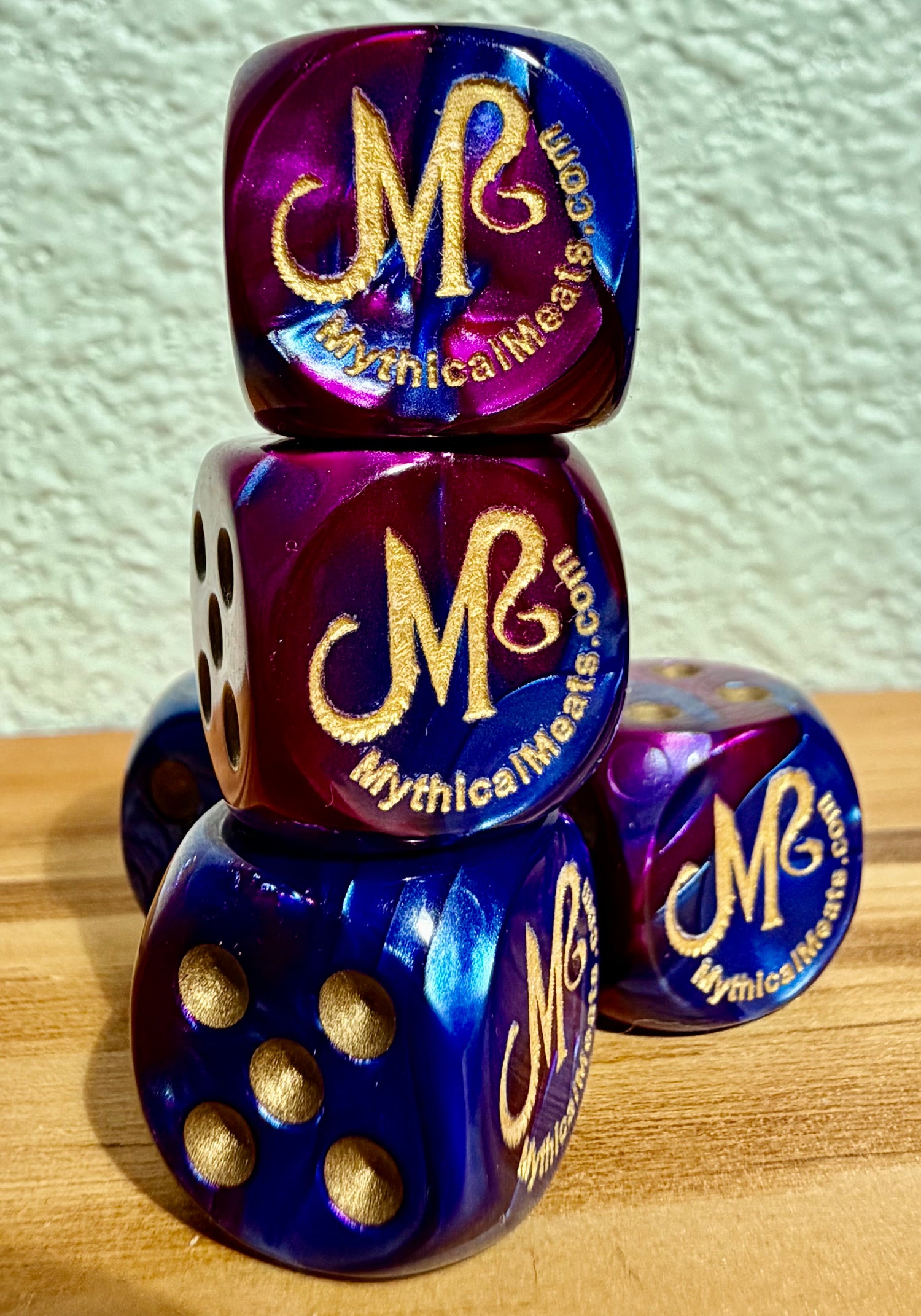 Mythical Meats® Chessex® Gemini® Blue-Purple / Gold 16mm d6 Die Dice