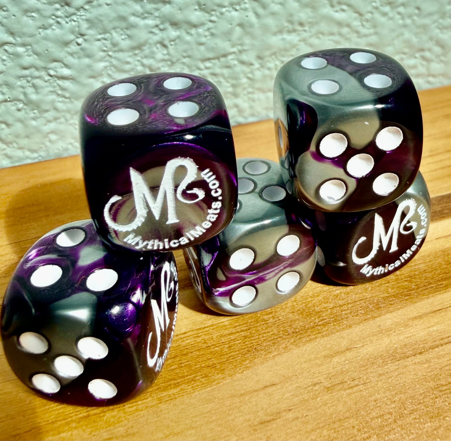 Mythical Meats® Chessex® Gemini® Purple-Steel / White 16mm d6 Die Dice